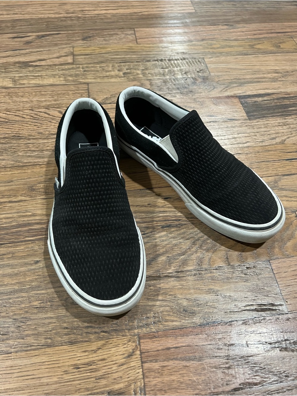 Unisex Vans Black Slip-On Casual Shoes - Comfortable Everyday Wear